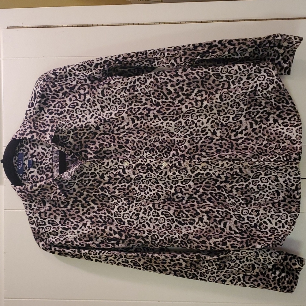 Chaps 100% cotton black/white leopard print button down blouse.  Size L
